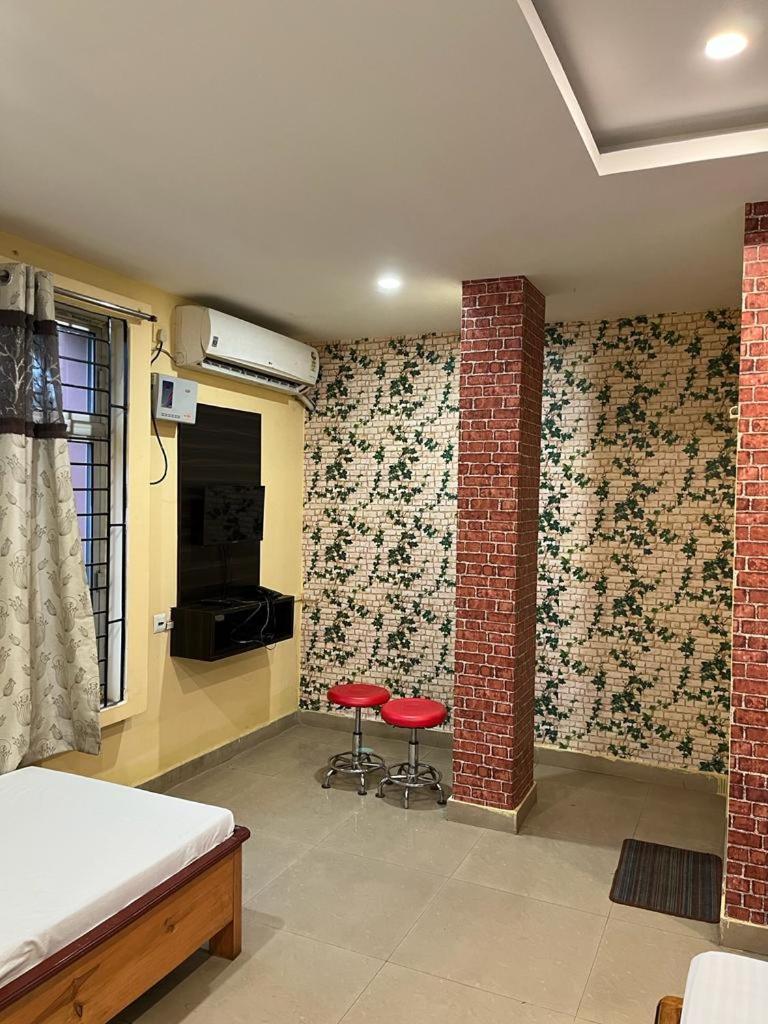 Hk Residency Hotel Гувахати Екстериор снимка